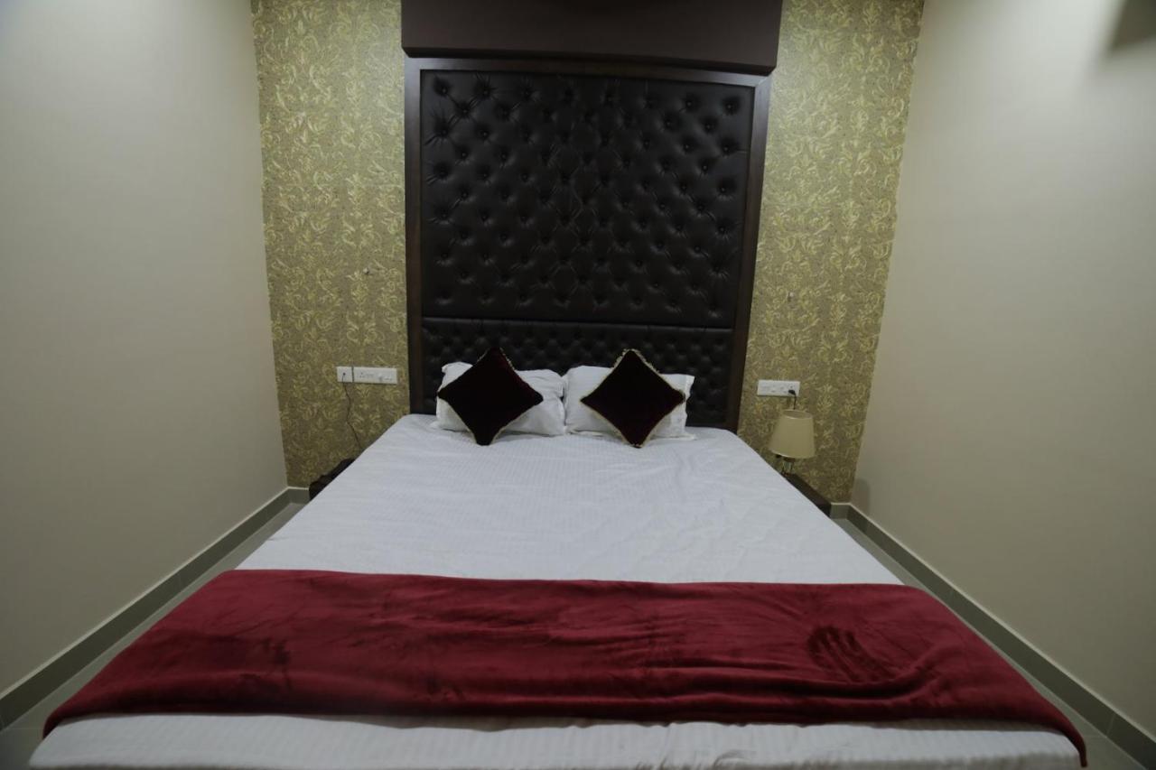 Shivalaya Residency Aparthotel Thrissur Exteriör bild